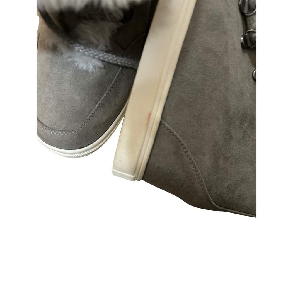 Grey Faux Fur Wedge Sneakers Women's Size 10 Winter Boots Cozy Lace Up - Picture 3 of 6